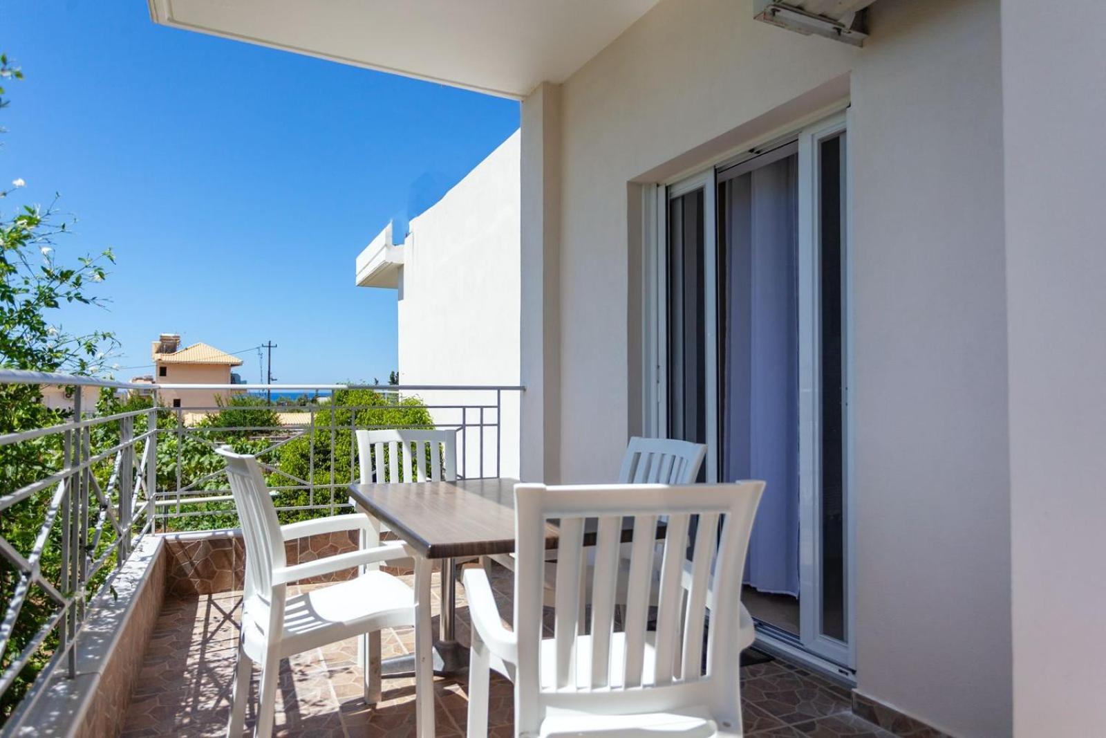 Zacharias Apartments Himarë Eksteriør billede