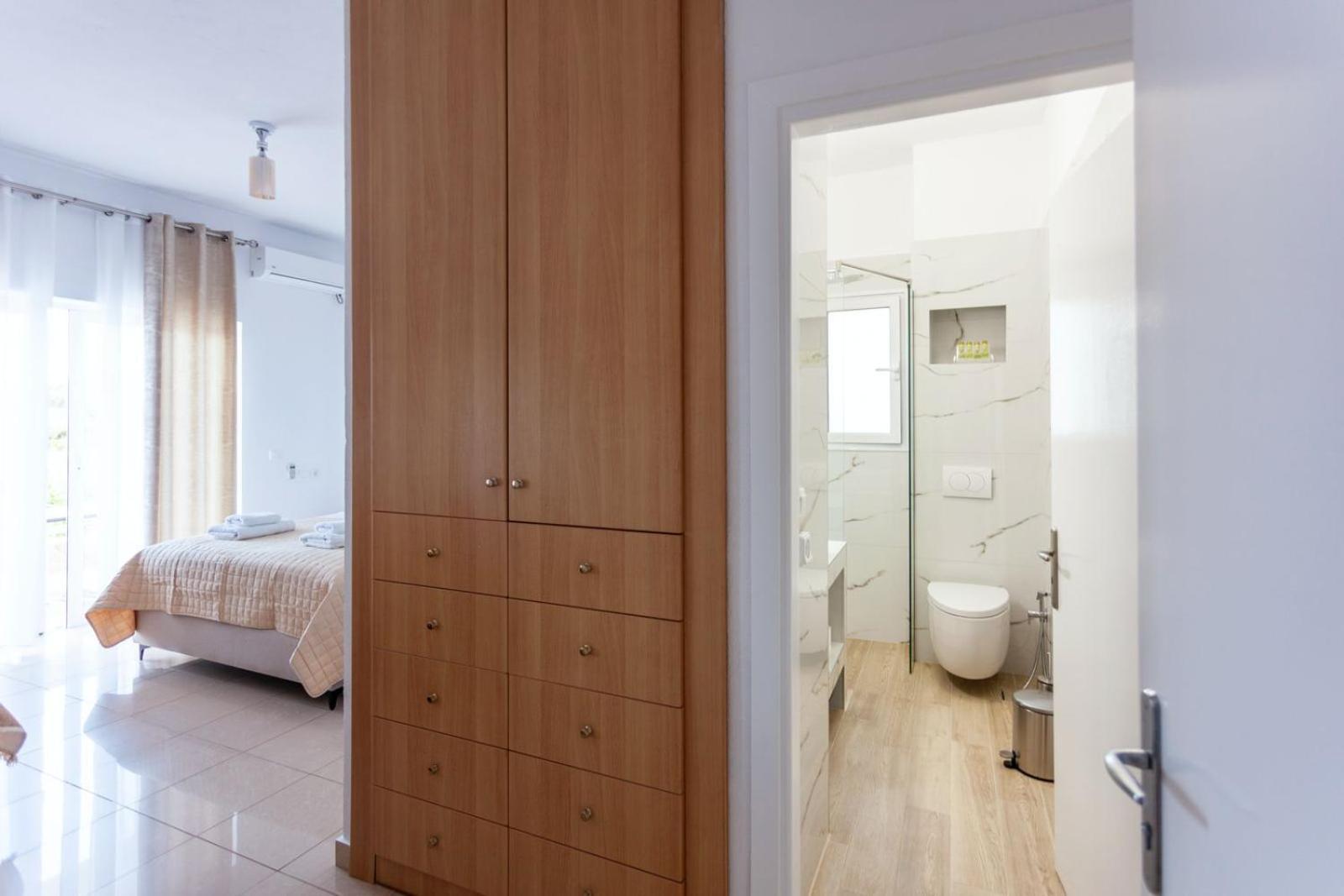 Zacharias Apartments Himarë Eksteriør billede